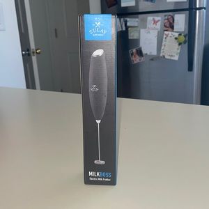 Never been used milk frother!